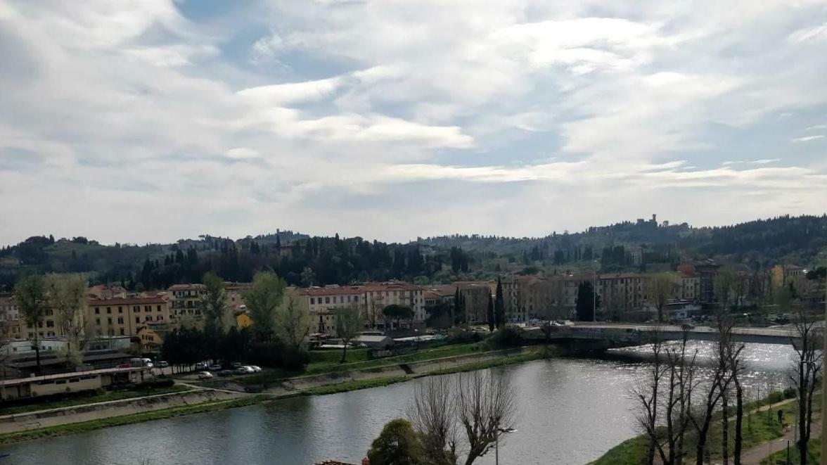 Columbus Urban Resort Florence Ngoại thất bức ảnh The Arno at San Miniato al Monte